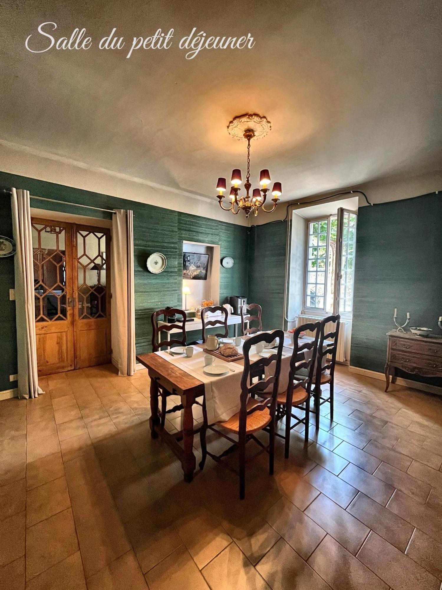 Les 3 Platanes Bed & Breakfast Conilhac-Corbières Екстериор снимка
